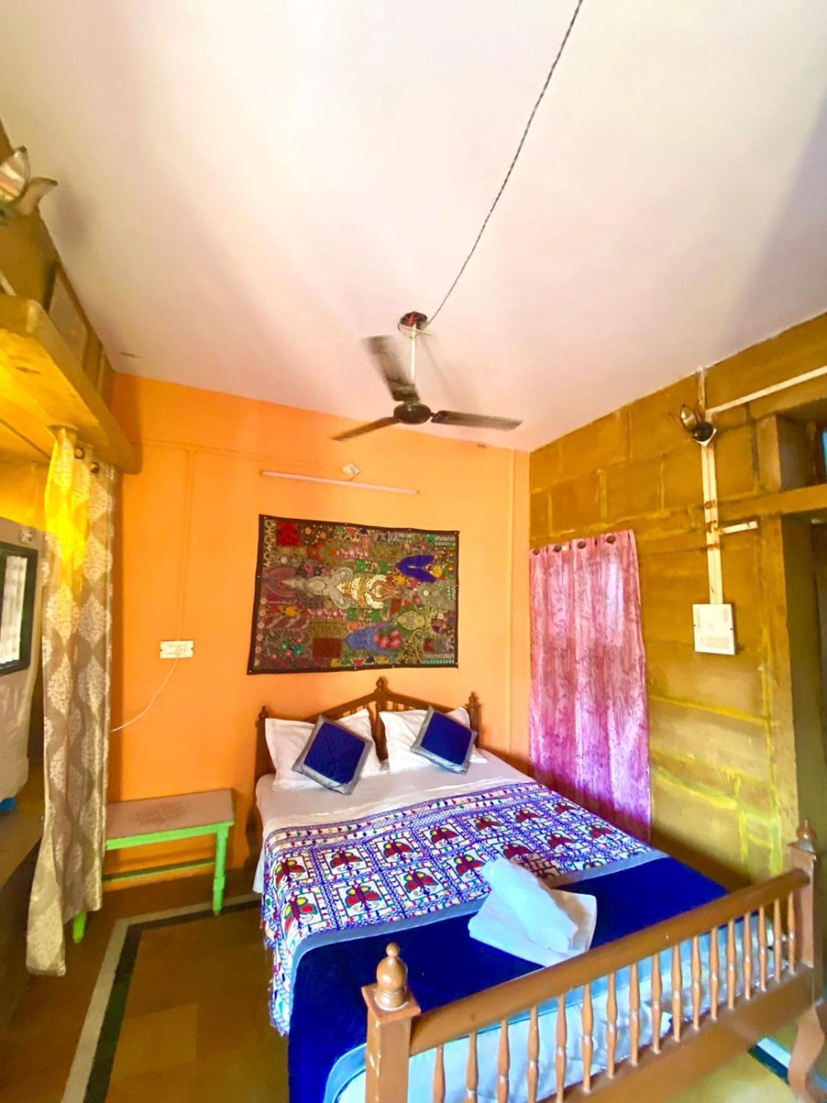 Little Prince Home Stay Джайсалмер Екстериор снимка