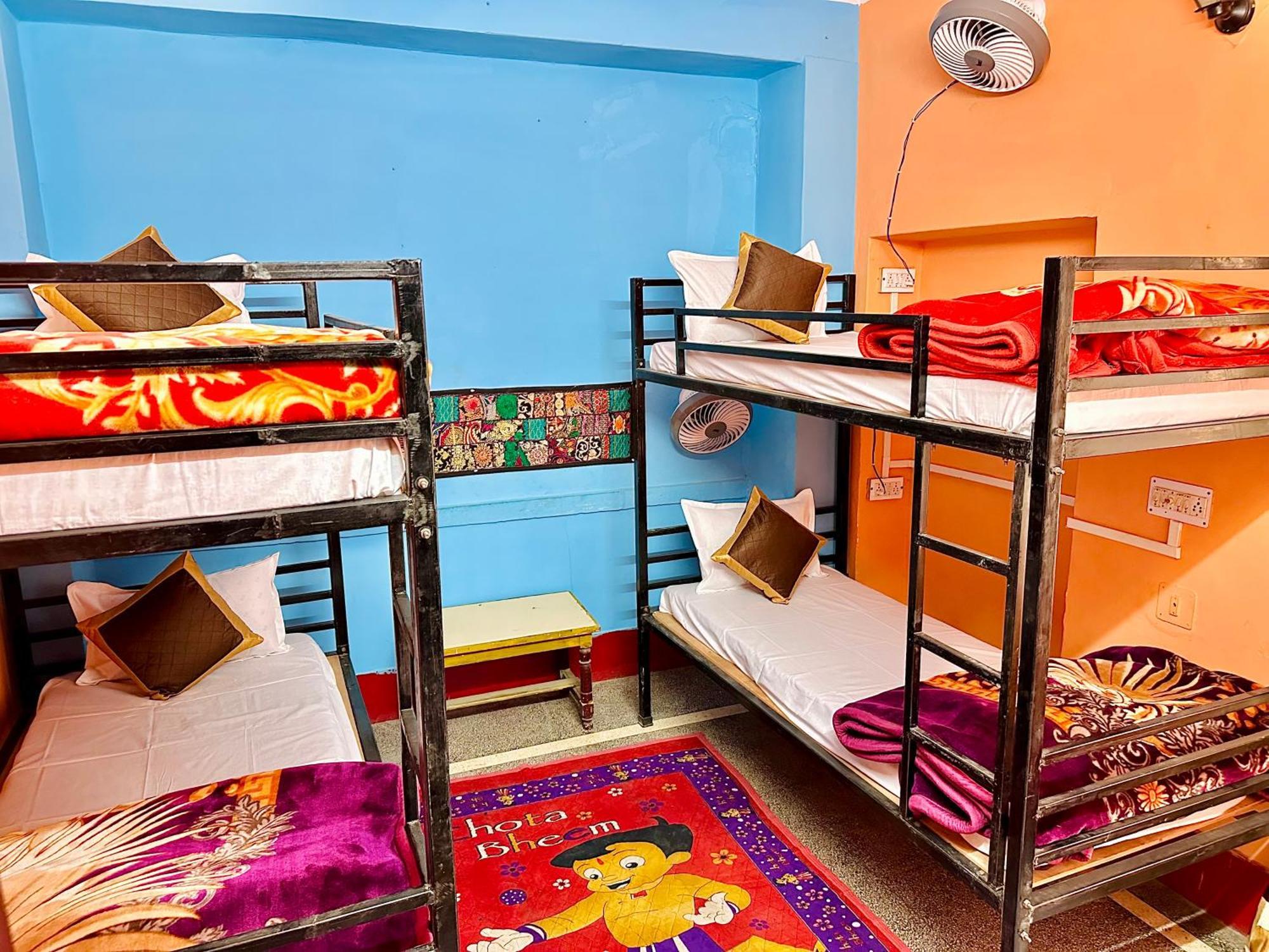 Little Prince Home Stay Джайсалмер Екстериор снимка